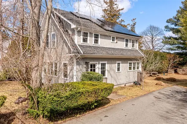 59 Mason Road, Barrington, RI 02806