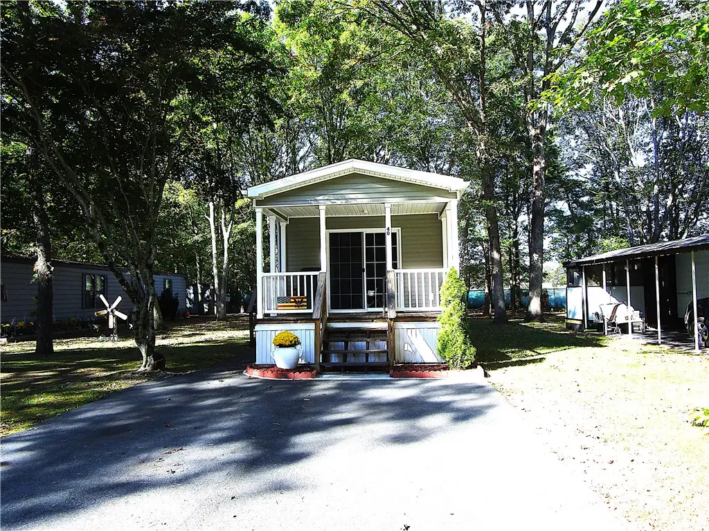 40 Leisure Way, Coventry, RI 02816 - #1