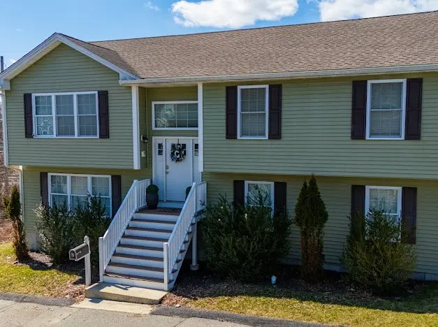 8 Lakeside Street, Providence, RI 02904 - #1