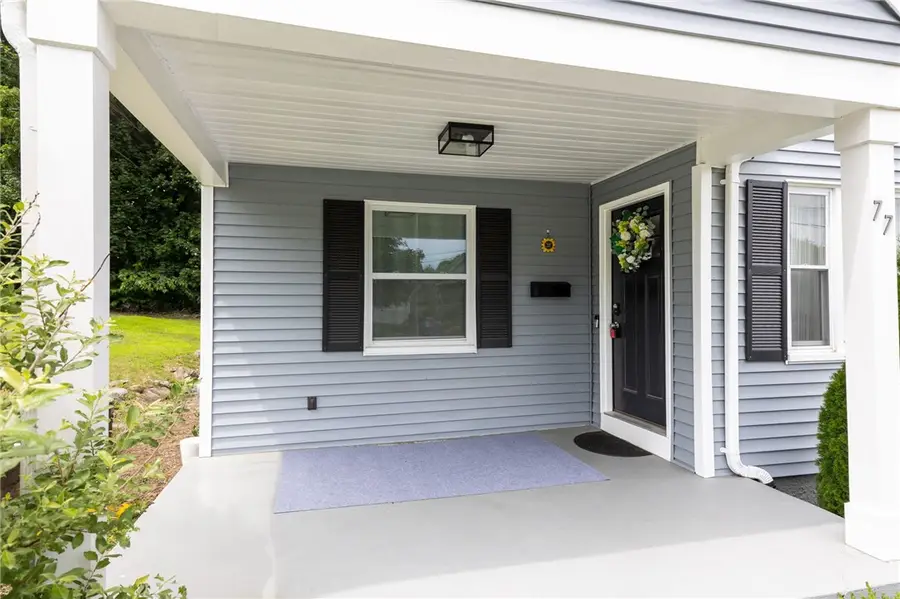 77 Rockwood Avenue, Cranston, RI 02920 - #2