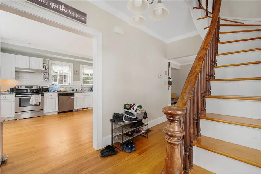 21 Woodside Avenue, West Warwick, RI 02893 - #3