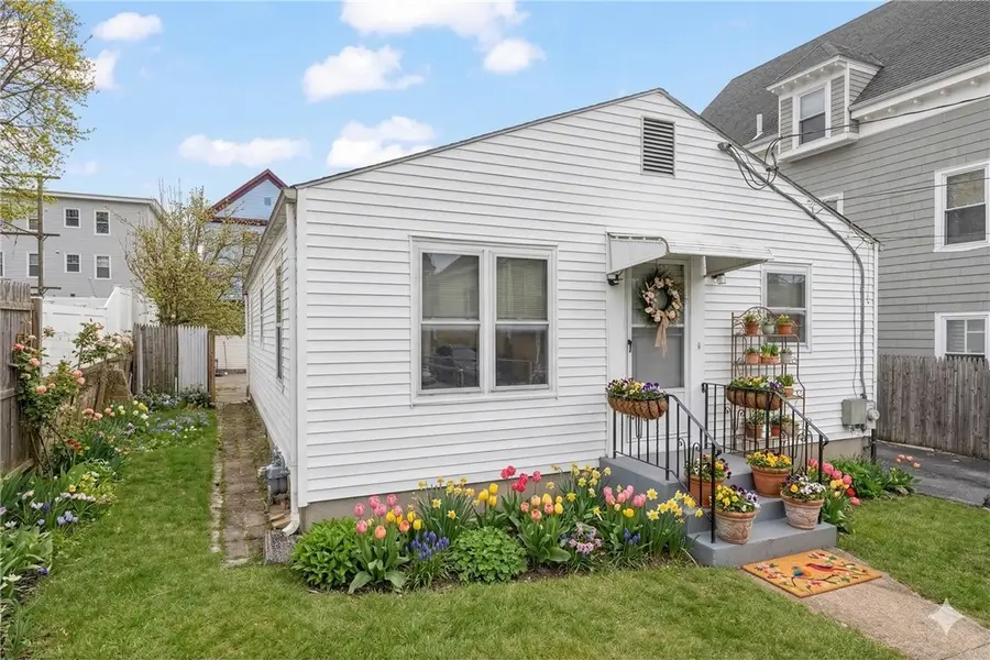 106 Sumner Avenue, Central Falls, RI 02863 - #2