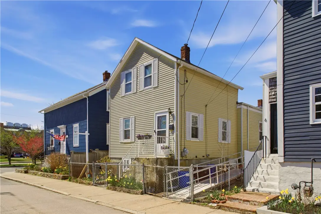 4 Third Street, Newport, RI 02840 - #1
