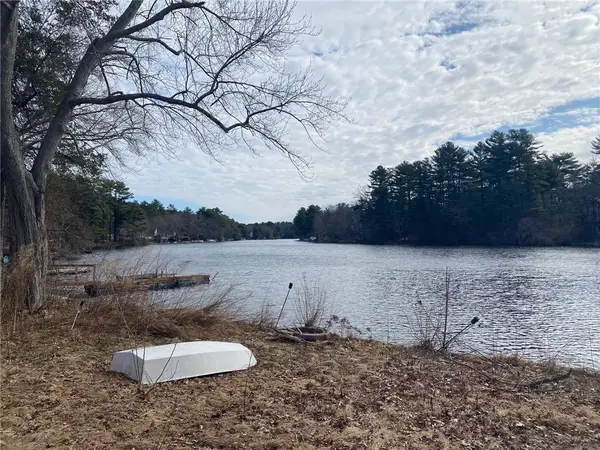 30 Pine Tree Road, Coventry, RI 02816