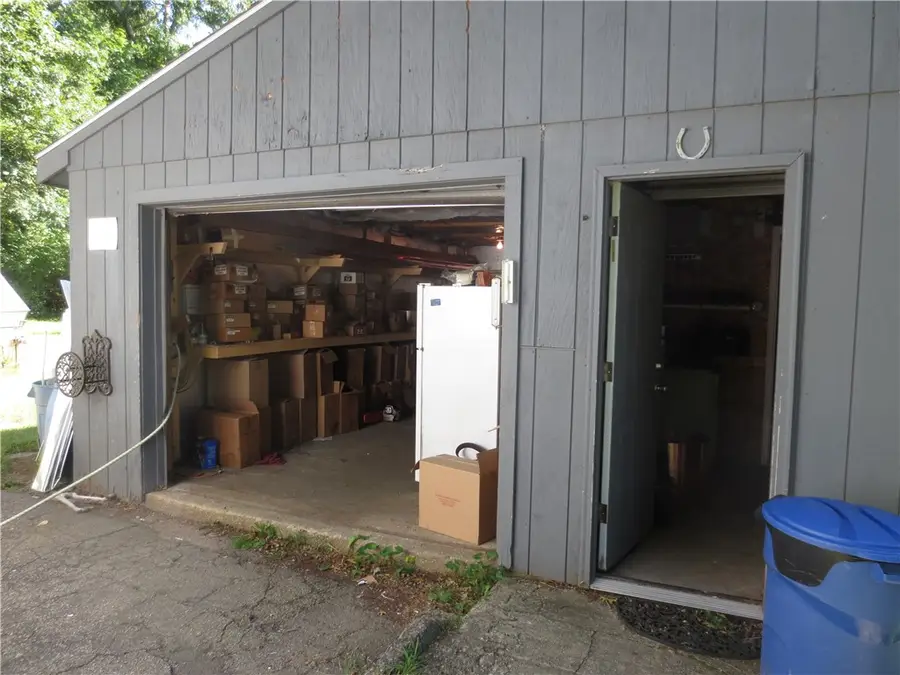 586 South County Trail, Exeter, RI 02822 - #2