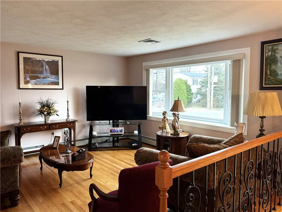 53 Bicentennial Way, North Providence, RI 02911 - #3