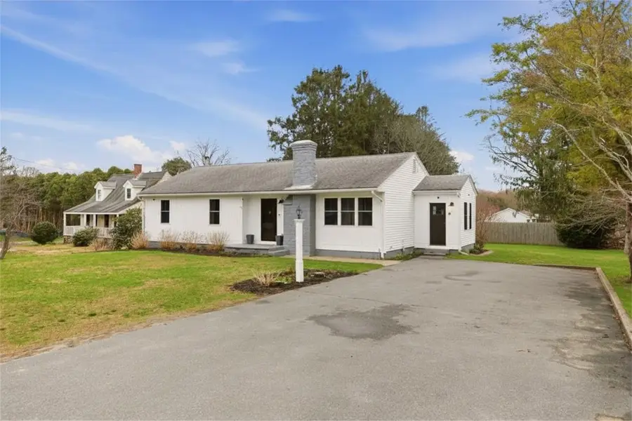 739 East Road, Tiverton, RI 02878 - #2