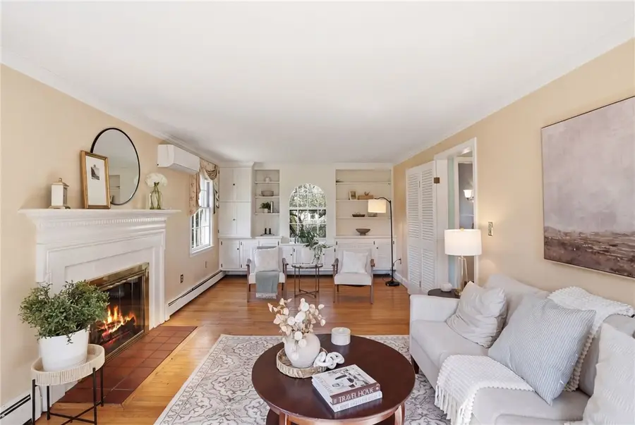 194 New Meadow Road, Barrington, RI 02806 - #3