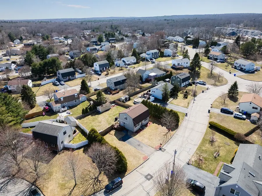 6 Quill Drive, West Warwick, RI 02893 - #3