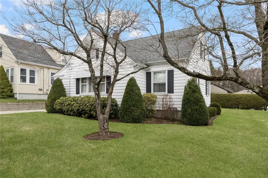 10 Bellevue Avenue, North Providence, RI 02911 - #2