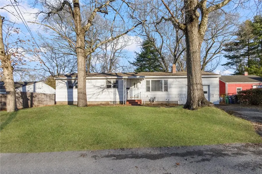 130 Brentwood Avenue, Warwick, RI 02886 - #2