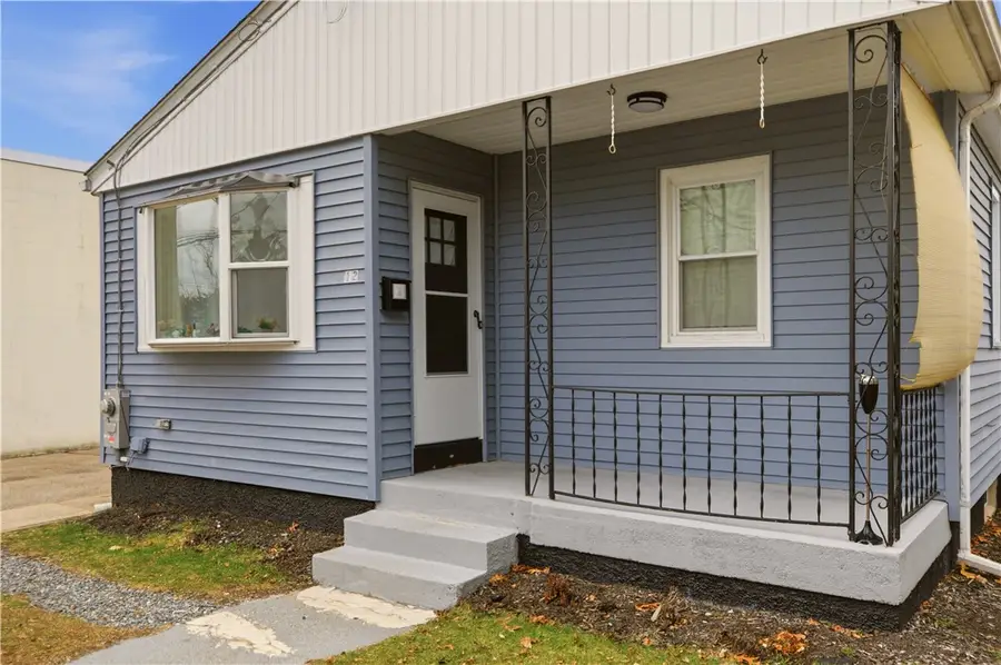 12 Roosevelt Street, North Providence, RI 02904 - #3