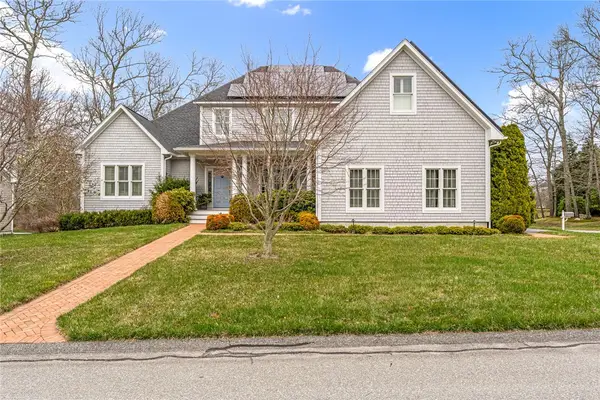 3 Jessica Lane, Narragansett, RI 02882