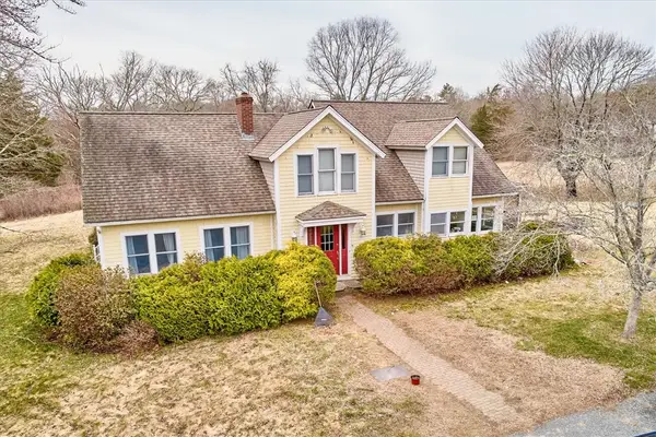 58 Dye Hill Road, Hopkinton, RI 02832