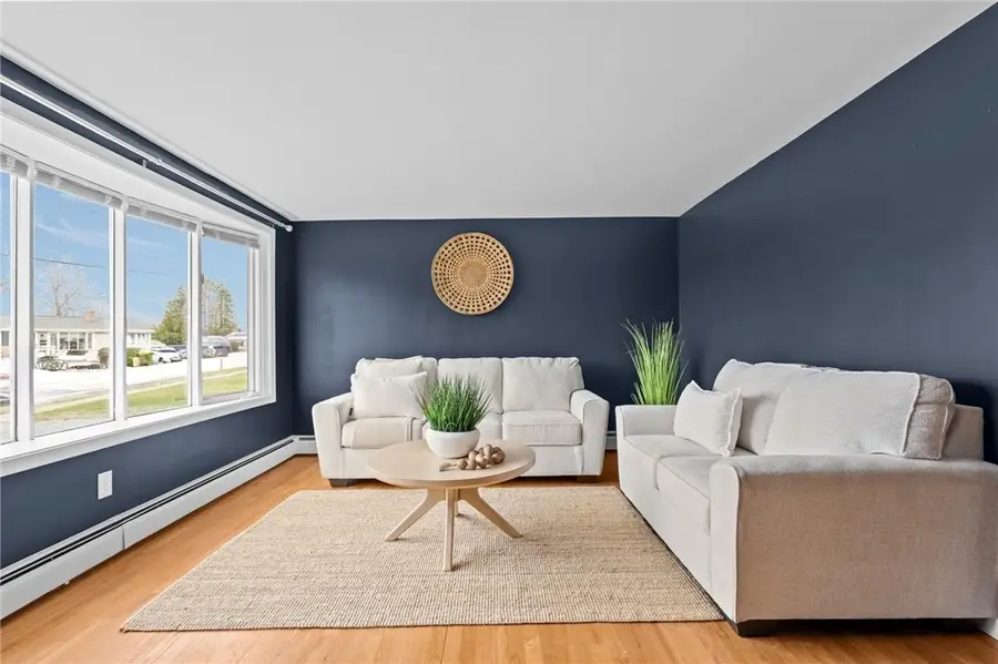 26 Ellison Street, Cranston, RI 02920 - #3