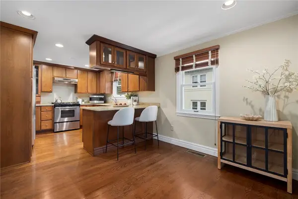 22 Miles Avenue #8, Providence, RI 02906