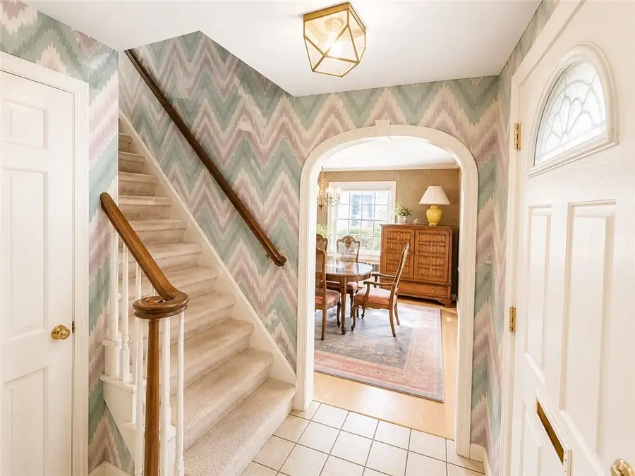 7 Beech Tree Road, Rumford, RI 02916 - #2