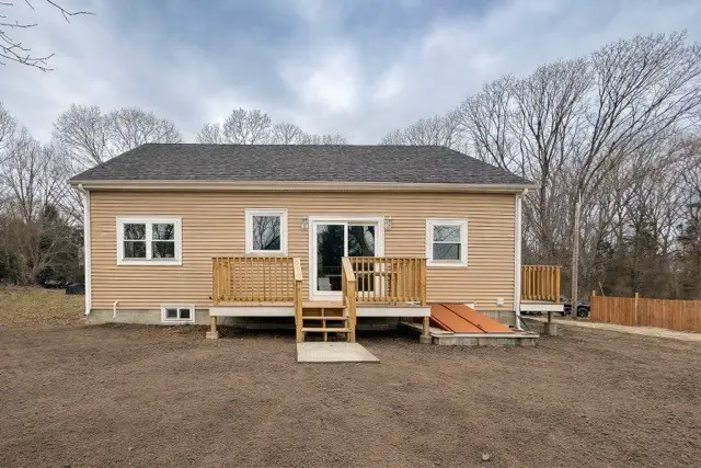 0125 Homestead Avenue, Portsmouth, RI 02872 - #3