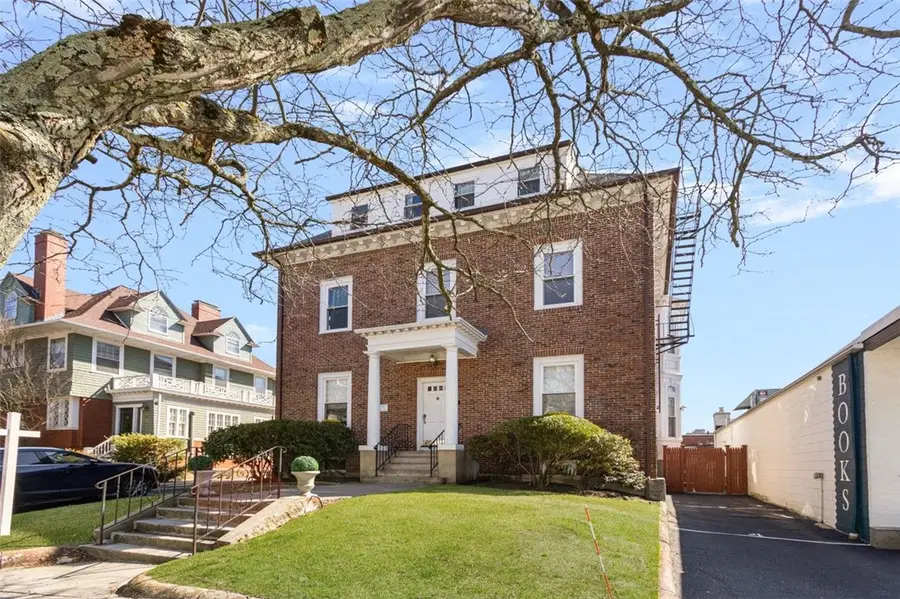 23 South Angell Street #2, Providence, RI 02906 - #3