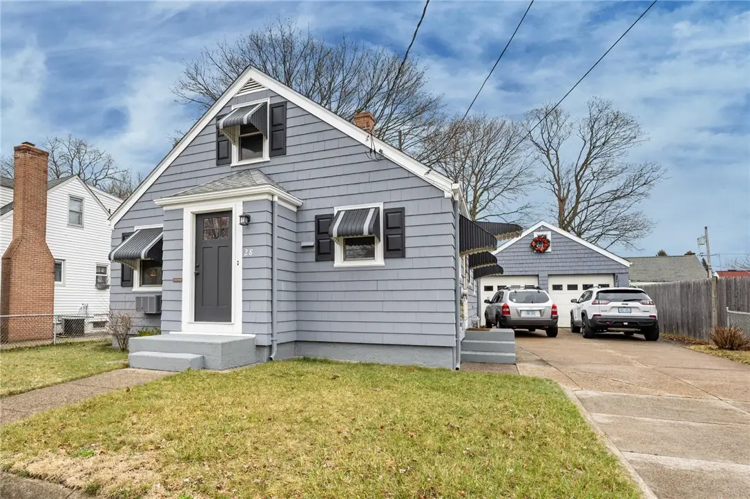 28 Corrente Avenue, Pawtucket, RI 02861 - #1