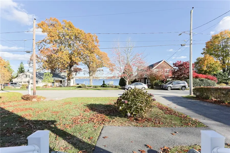 341 Seaview Avenue, Swansea, MA 02777 - #3