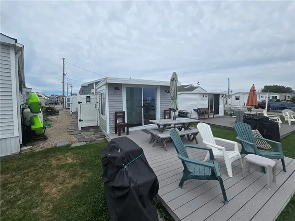 689 Succotash Road, South Kingstown, RI 02879