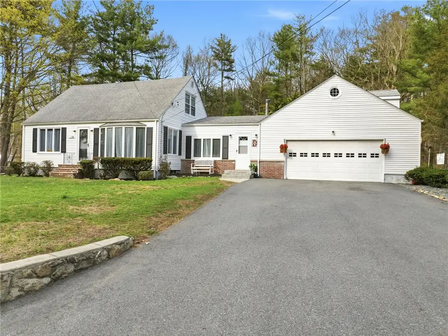 19 Fanning Lane, Smithfield, RI 02828 - #2