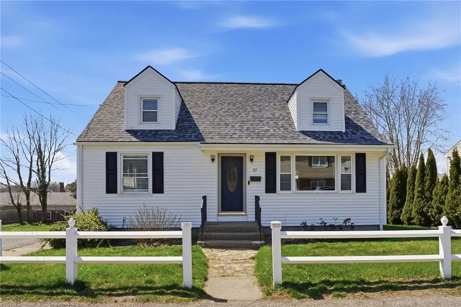 17 Goulart Avenue, Bristol, RI 02809 - #2