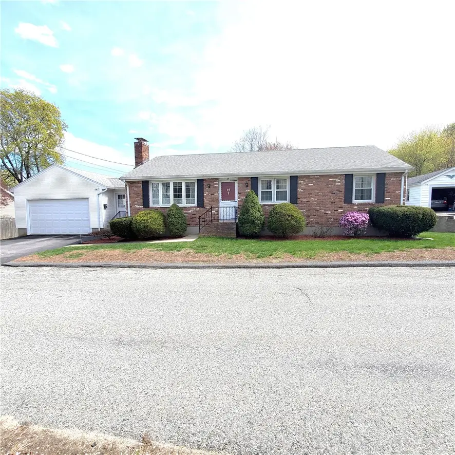 34 Cross Street, Lincoln, RI 02838 - #1
