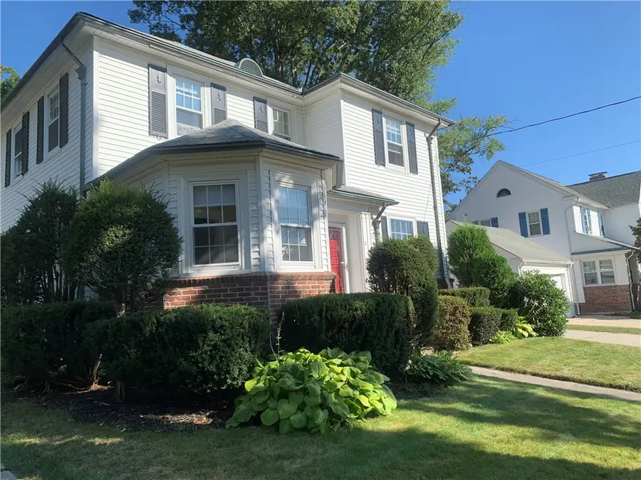 31 Elmcrest Avenue, Providence, RI 02908 - #3