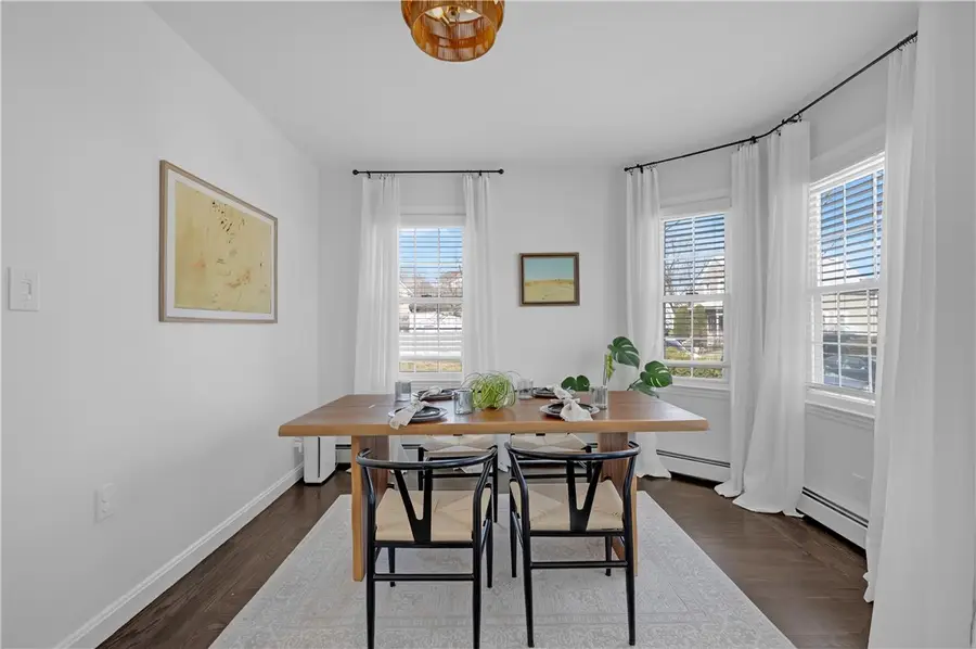 42 Victoria Avenue, Cranston, RI 02920 - #3