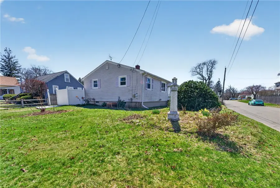 88 Bly Street, Warwick, RI 02888 - #3