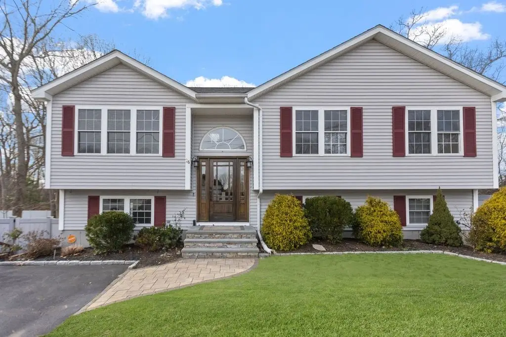 26 Setian Lane, West Warwick, RI 02893 - #1