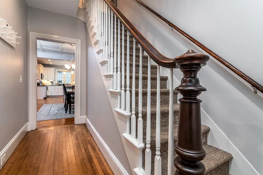 390 Woodruff Avenue, South Kingstown, RI 02879 - #3