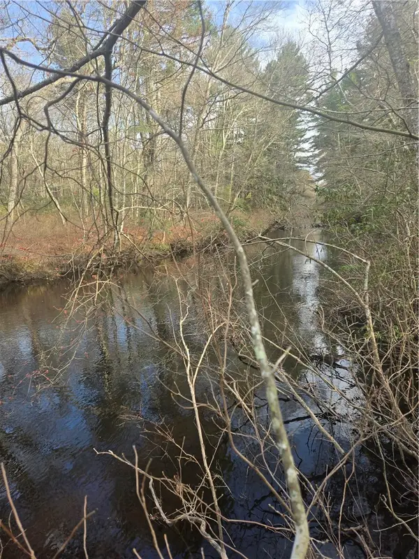 0 Alton Braford Road, Hopkinton, RI 02833