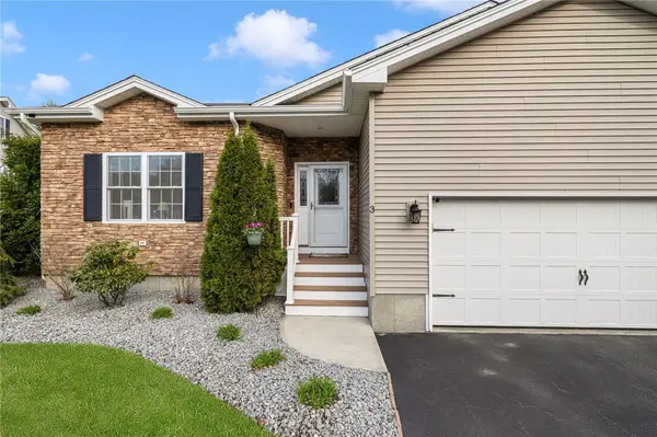 3 Garden Vista Drive #3, Cranston, RI 02920