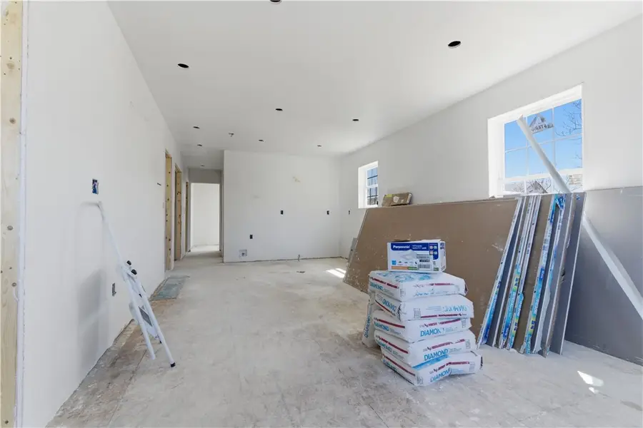 34 Vine Street, West Warwick, RI 02893 - #2