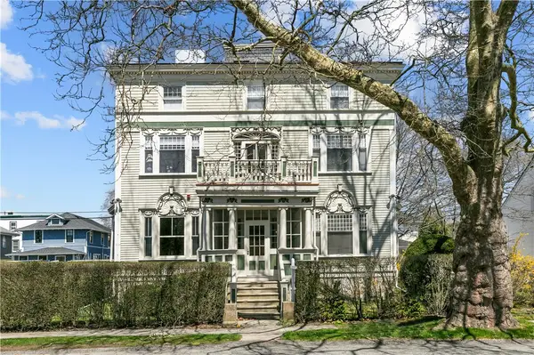 20 Berkeley Avenue #5, Newport, RI 02840