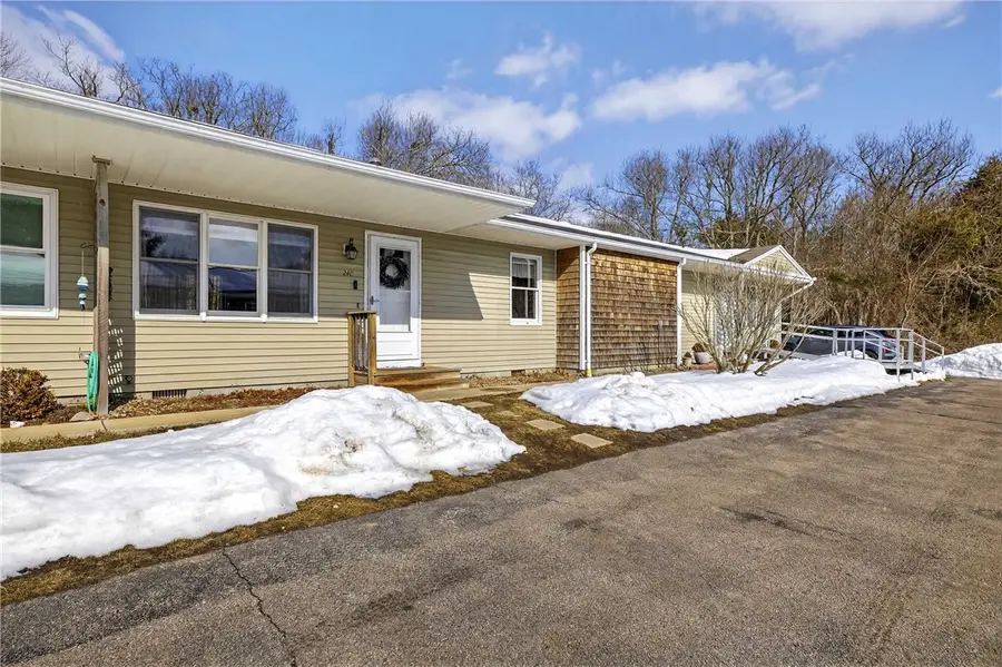 24 Castle Rock Drive #C, Charlestown, RI 02813 - #3