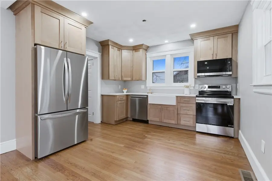 104 Woodbine Street, Providence, RI 02906 - #2