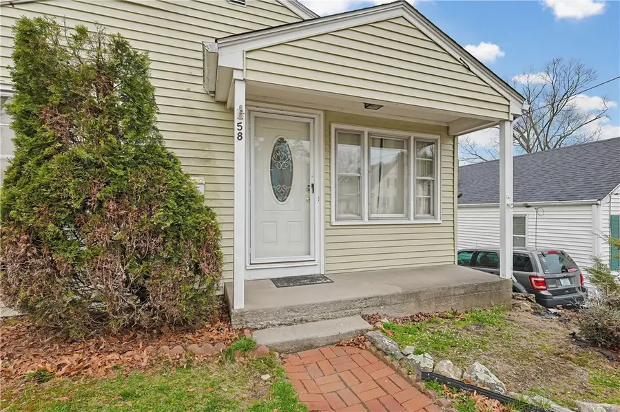 58 Davis Avenue, Cranston, RI 02910 - #3