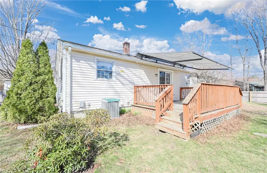 47 Sleepy Hollow Drive, Cumberland, RI 02864 - #3