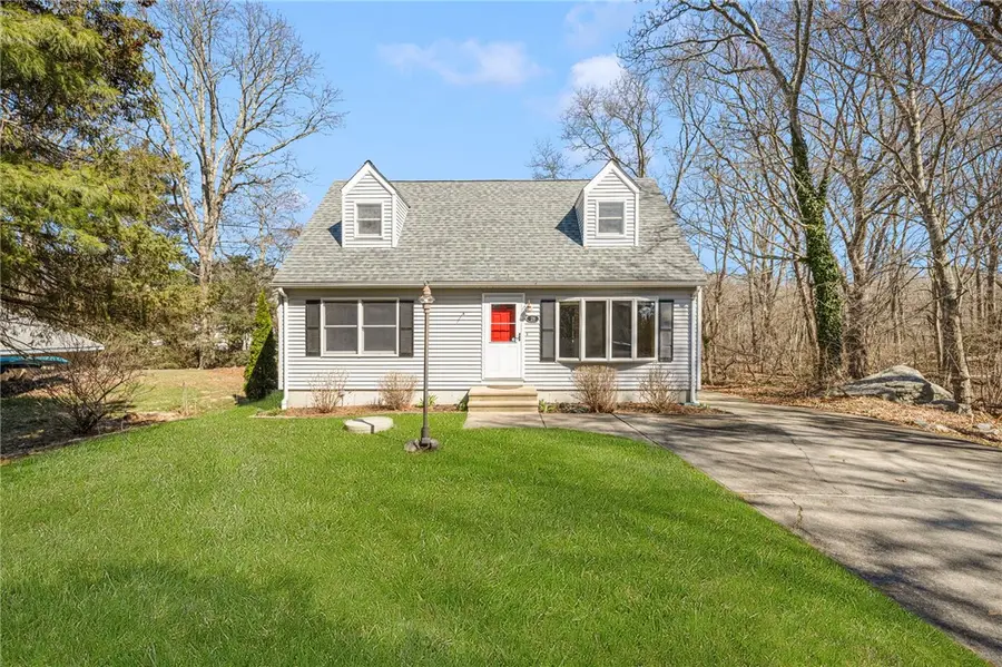 28 Bow And Arrow Trail S, South Kingstown, RI 02879 - #2