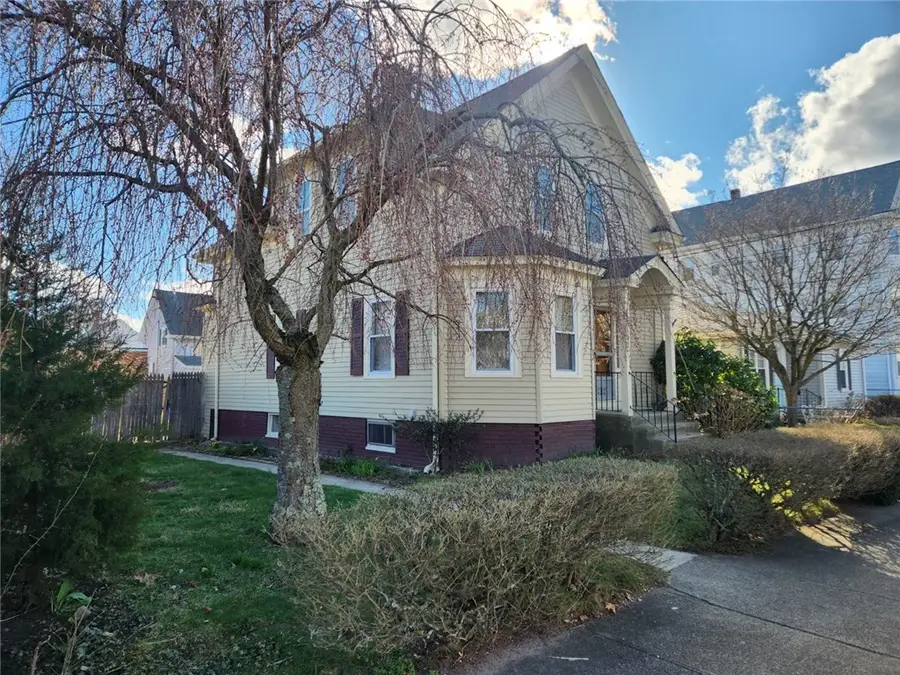164 Morris Avenue, Pawtucket, RI 02860 - #3