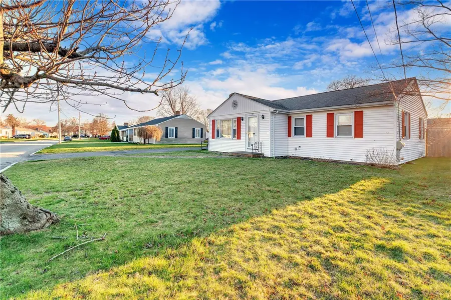 92 Weeden Avenue, Rumford, RI 02916 - #2