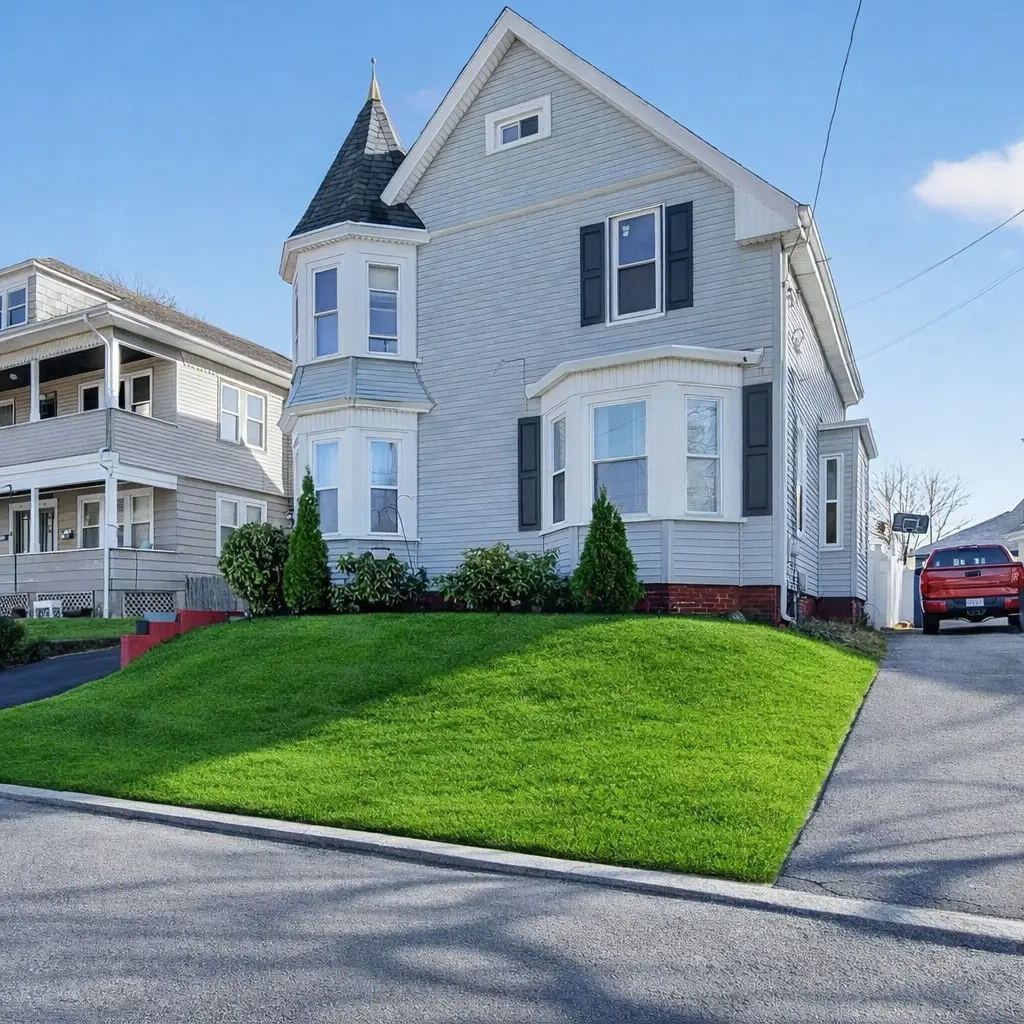 70 Glenwood Avenue, Cranston, RI 02910 - #1