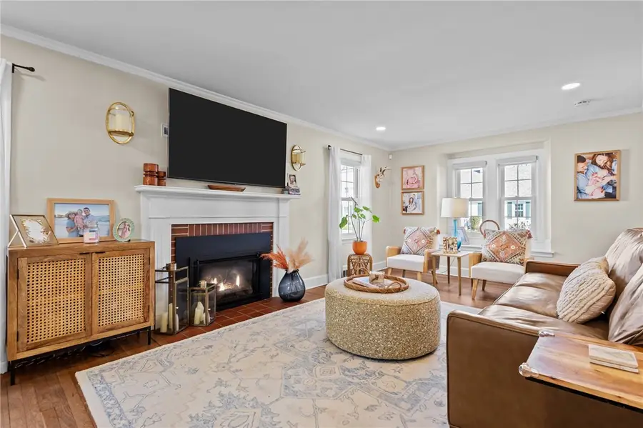 21 Belgrade Avenue, Pawtucket, RI 02861 - #2