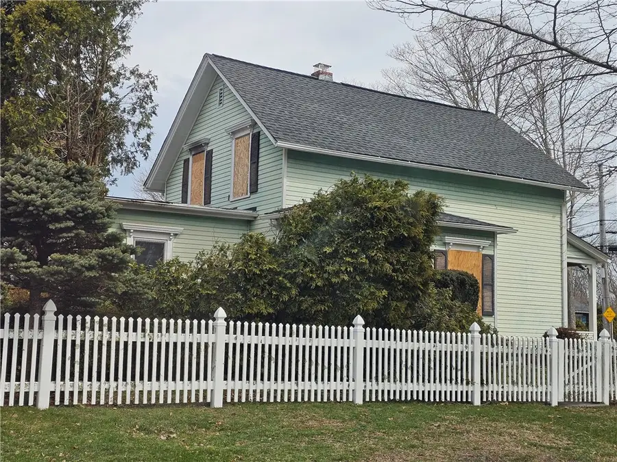 354 Woodruff Avenue, South Kingstown, RI 02879 - #3