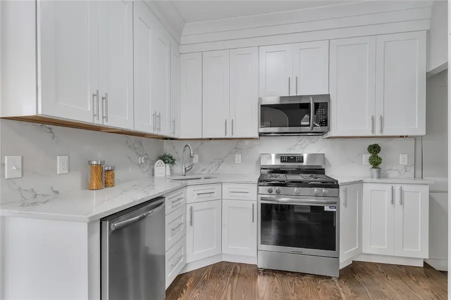 19 Greene Lane, Newport, RI 02840 - #2