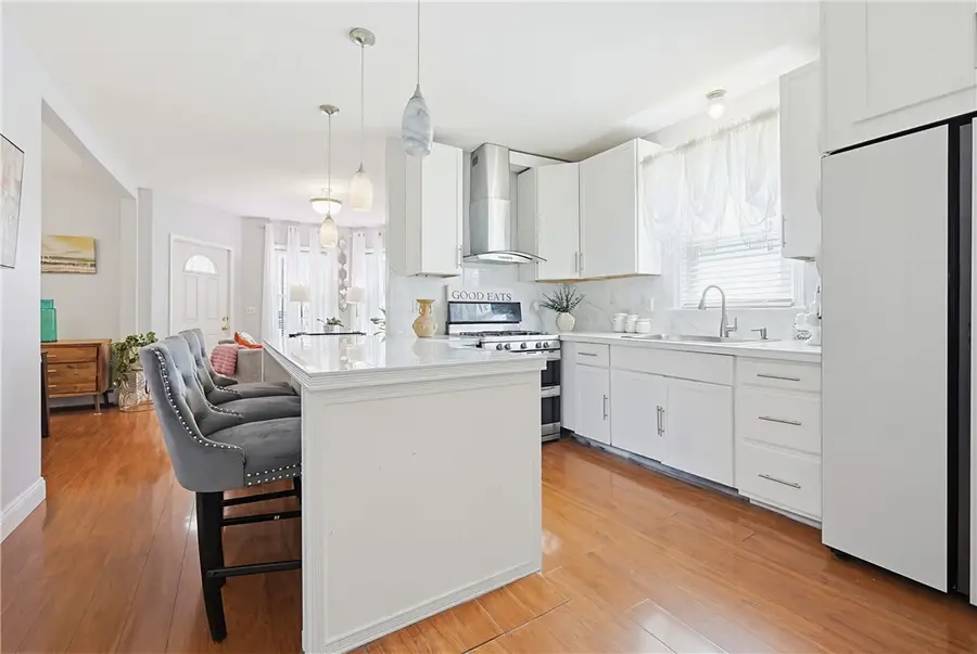 270 Woonasquatucket Avenue, North Providence, RI 02911 - #3